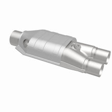 Load image into Gallery viewer, MagnaFlow Conv Universal 2.5/2 Single/Dual O2
