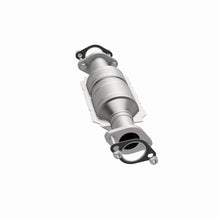 Load image into Gallery viewer, Magnaflow 09-10 Chevrolet Aveo 1.6L Direct Fit Converter
