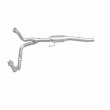 Load image into Gallery viewer, MagnaFlow Conv DF 00-03 Durango 2WD
