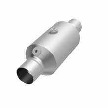 Load image into Gallery viewer, Magnaflow 2.00 w/dual O2 5in. Spun Universal Converter
