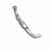 Load image into Gallery viewer, MagnaFlow Conv DF 03 Ford F-150 5.4L D/S 4wd
