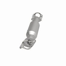 Load image into Gallery viewer, Magnaflow 10-13 Kia Forte 2.4L Direct Fit Converter
