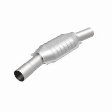 Load image into Gallery viewer, MagnaFlow Conv DF GM 25inch x 7inch x 4inch 2.5/2.5inch
