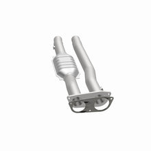 Load image into Gallery viewer, MagnaFlow Conv DF 96-97 7.4L 3500 Truck Rear
