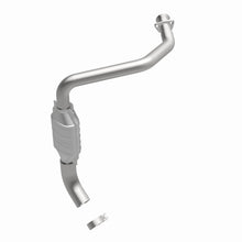 Load image into Gallery viewer, MagnaFlow Conv DF 99 GM Express Van DS 5.7L
