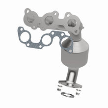 Load image into Gallery viewer, MagnaFlow Converter Direct Fit California Grade 04-06 Toyota Camry 3.3L
