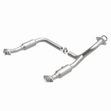 Load image into Gallery viewer, Magnaflow 06-10 Ford Explorer 4.6L Direct Fit Converter
