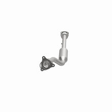 Load image into Gallery viewer, MagnaFlow Conv DF 01-04 Saturn L 2.2L
