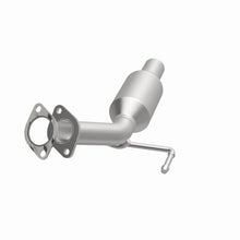 Load image into Gallery viewer, Magnaflow Catalytic Converter Direct Fit Magnaflow 2013 Buick Encore 1.4L Direct Fit Converter
