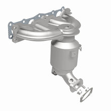 Load image into Gallery viewer, Magnaflow 10-13 Hyundai Santa Fe 2.4L Direct Fit Converter
