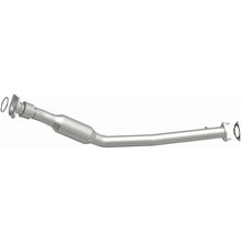 Load image into Gallery viewer, Magnaflow 07-09 Chevrolet Equinox 3.4L Direct Fit Converter
