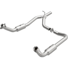Load image into Gallery viewer, Magnaflow 09-14 Ford E-250 4.6L Direct Fit Converter

