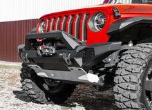 Load image into Gallery viewer, Rival 2018-2026 Jeep Wrangler JL 2020-2026 Jeep Gladiator Front Full-Width Aluminum Bumper
