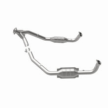 Load image into Gallery viewer, MagnaFlow Conv DF 94-95 Disc./Defender 3.9L
