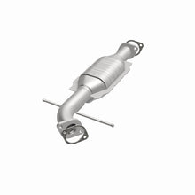 Load image into Gallery viewer, MagnaFlow Conv DF 02-05 Sedona 3.5L Rear
