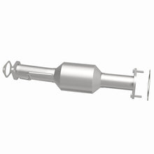 Load image into Gallery viewer, Magnaflow 09-15 Chevrolet Traverse 3.6L Direct Fit Converter
