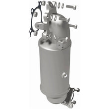 Load image into Gallery viewer, Magnaflow 23-25 Honda CR-V EPA Compliant Direct-Fit Converter
