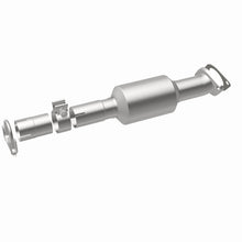 Load image into Gallery viewer, Magnaflow 12-16 Kia Rio 1.6L Direct Fit Converter

