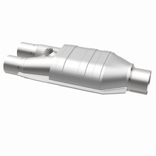 Load image into Gallery viewer, MagnaFlow Conv Universal 2.5/2 Single/Dual O2
