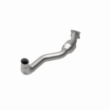 Load image into Gallery viewer, MagnaFlow Conv. DF 01-05 GM Silv/Sierra 6.6L
