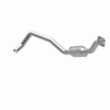 Load image into Gallery viewer, MagnaFlow Conv DF 04-05 Dodge RAM 1500 Pickup 3.7L (Inc 4WD 4.7L) D/S
