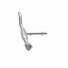 Load image into Gallery viewer, MagnaFlow Conv DF 97-98 Ford F-150 Pickup 4.2L P/S 4WD
