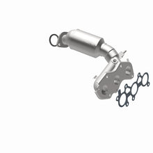 Load image into Gallery viewer, Magnaflow 2011 Toyota Sienna 3.5L Direct Fit Converter
