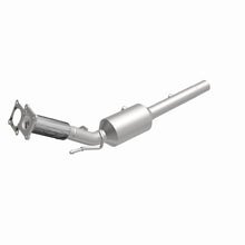 Load image into Gallery viewer, Magnaflow 06-09 Volkswagen Beetle 2.5L Direct Fit Converter
