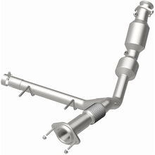 Load image into Gallery viewer, MagnaFlow DF Conv 2021 Ford F-150 Right Underbody 3.5L
