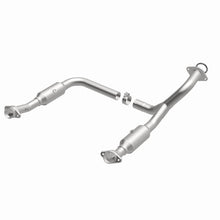 Load image into Gallery viewer, Magnaflow 2006 Ford Explorer 4.6L Direct Fit Converter
