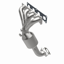 Load image into Gallery viewer, Magnaflow 15-17 Jeep Cherokee 2.4L Direct Fit Converter
