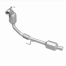 Load image into Gallery viewer, MagnaFlow 22-23 Volkswagen Jetta Direct Fit OEM Grade EPA Compliant Catalytic Converter
