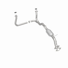 Load image into Gallery viewer, MagnaFlow Conv DF 00-05 Blazer 4WD 4.3L
