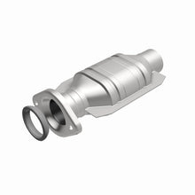 Load image into Gallery viewer, MagnaFlow Conv DF 01-03 Highlander underbody | 93268
