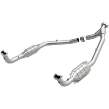 Load image into Gallery viewer, MagnaFlow Conv DF 94-95 Disc./Defender 3.9L
