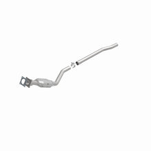 Load image into Gallery viewer, MagnaFlow Conv 01-03 Chrysler Voyager, Grand Voyager 01-04 Dodge Caravan *NOT FOR SALE IN CALIFORNIA
