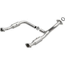 Load image into Gallery viewer, Magnaflow 2006 Ford Explorer 4.6L Direct Fit Converter
