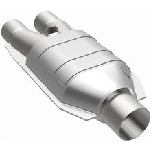 Load image into Gallery viewer, MagnaFlow Conv Universal 2.5/2 Single/Dual O2
