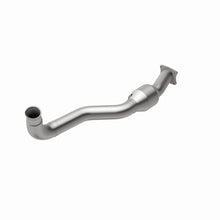 Load image into Gallery viewer, MagnaFlow Conv. DF 01-05 GM Silv/Sierra 6.6L
