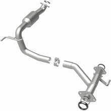 Load image into Gallery viewer, Magnaflow DF Converter 05-11 Toyota Tacoma 4.0L
