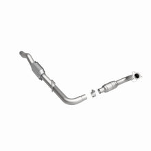 Load image into Gallery viewer, MagnaFlow Conv DF GM 01-02 2500 Driver Side 6L

