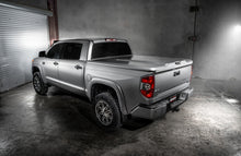 Load image into Gallery viewer, UnderCover 14-20 Toyota Tundra 6.5ft Elite LX Bed Cover - Silver Sky Bed Covers - Hinged Undercover
