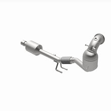 Load image into Gallery viewer, MagnaFlow 22-23 Volkswagen Jetta Direct Fit OEM Grade EPA Compliant Catalytic Converter
