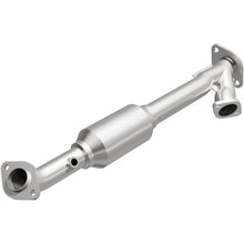 Load image into Gallery viewer, Magnaflow 05-09 Lexus GX470 4.7L Direct Fit Converter
