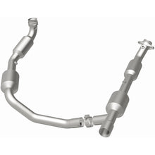 Load image into Gallery viewer, MagnaFlow Conv Direct Fit 05-06 Ford E-350 Super Duty 5.4L
