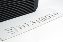 Load image into Gallery viewer, Photo - Close Up
