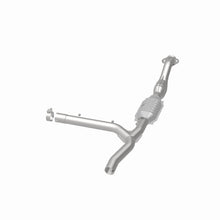 Load image into Gallery viewer, MagnaFlow Conv DF F150 Truck 97-98 V8 4.6L 2W
