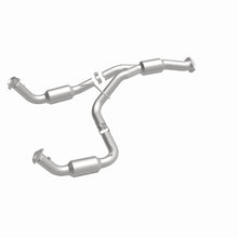 Load image into Gallery viewer, Magnaflow 12-14 Chevrolet Silverado 2500 HD 6.0L Direct Fit Converter
