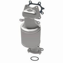 Load image into Gallery viewer, Magnaflow 04-07 Saturn Vue 3.5L Direct Fit Converter
