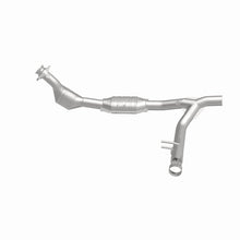 Load image into Gallery viewer, MagnaFlow CONV DF 99 F-150 5.4L V8 P/S 2WD
